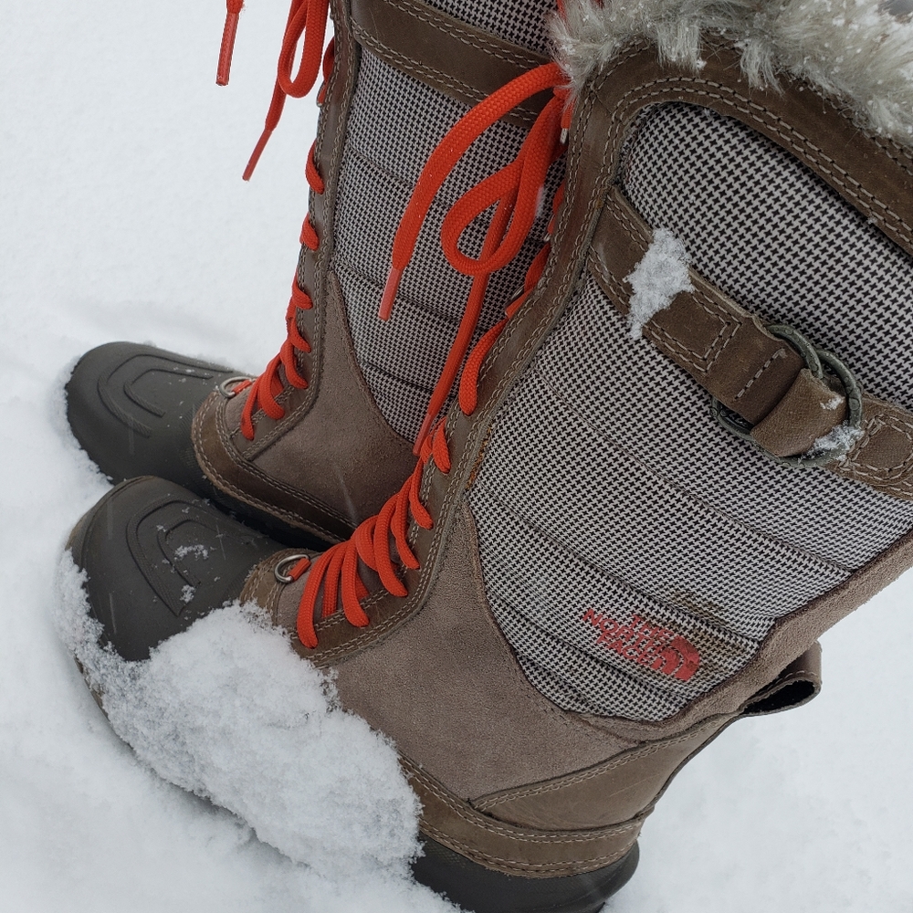 Winter Boots - Picture 4 of 6